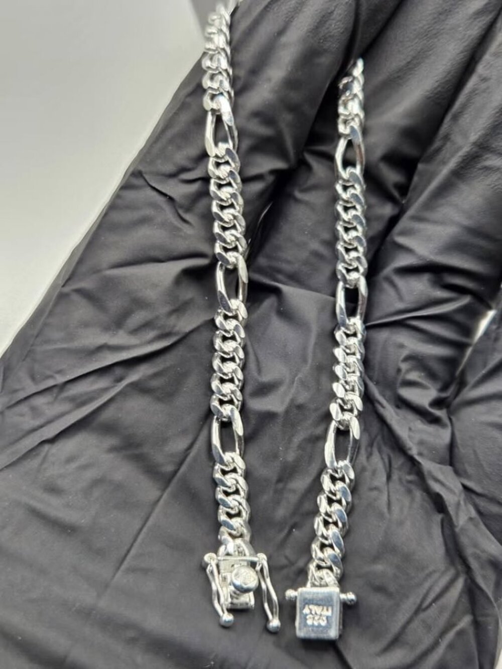 8" Solid .925 Sterling Silver Figaro Link Bracelet Italy